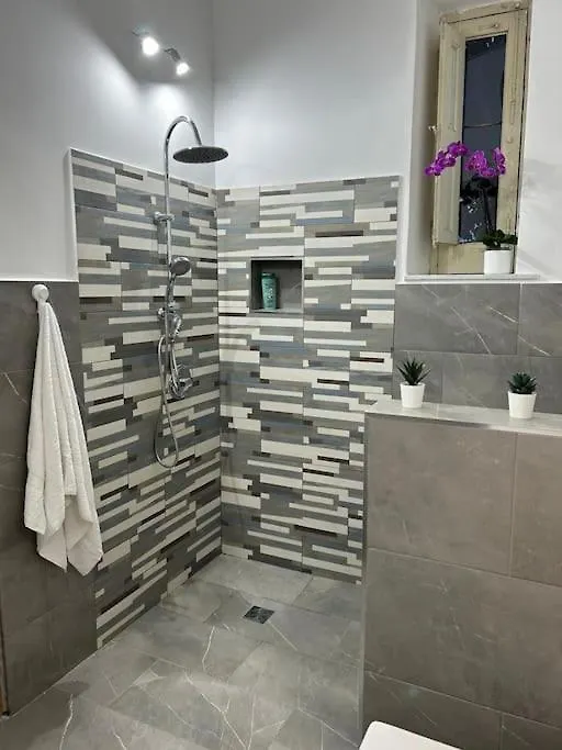 Casa Vacanze Il Glicine Torre Archirafi