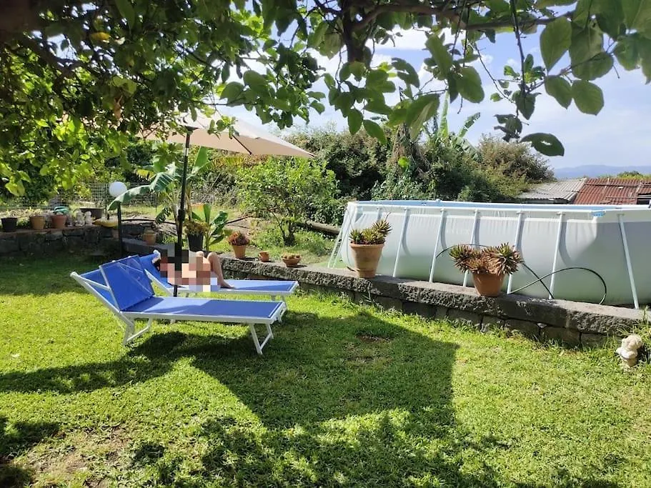 Casa Vacanze Il Glicine Torre Archirafi Italien